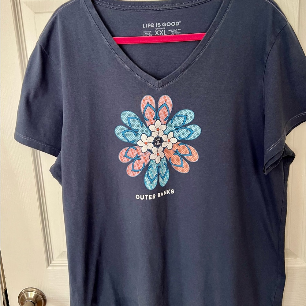 Life is Good “Outer Banks” Woman’s Size XXL Crusher Blue Flip Flop T-Shirt